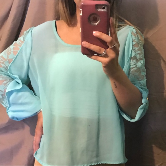 Lace Rue21 Flow blouse - Picture 4 of 6
